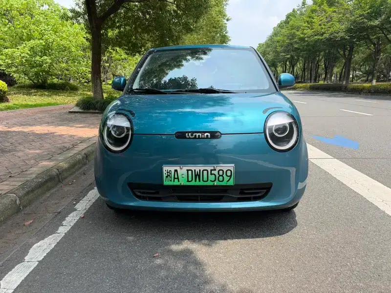 Changan Lumin 2022 Model 210km Sweet Edition — миниатюра 2