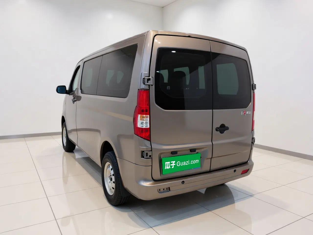 CHANGAN KAICHENG Ruixing M60 2023 1.5L GDI Comfort-Class Passenger Vehicle 6/7 Seats — миниатюра 4