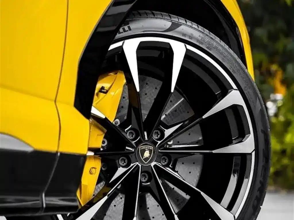 2018 Urus 4.0T V8 — миниатюра 14