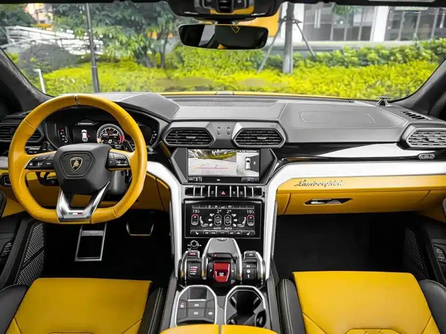 2018 Urus 4.0T V8 — миниатюра 8
