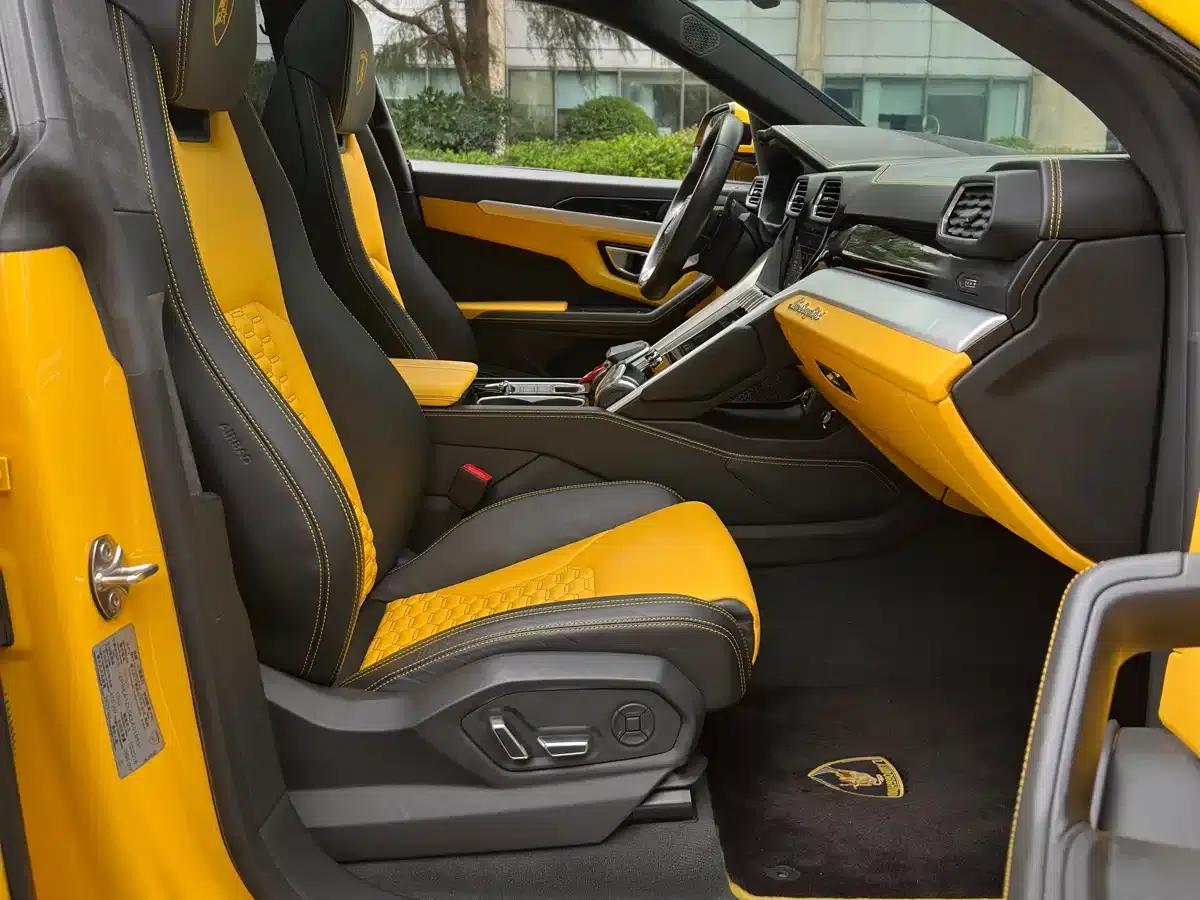 2018 Urus 4.0T V8 — миниатюра 13