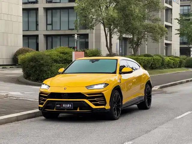 2018 Urus 4.0T V8