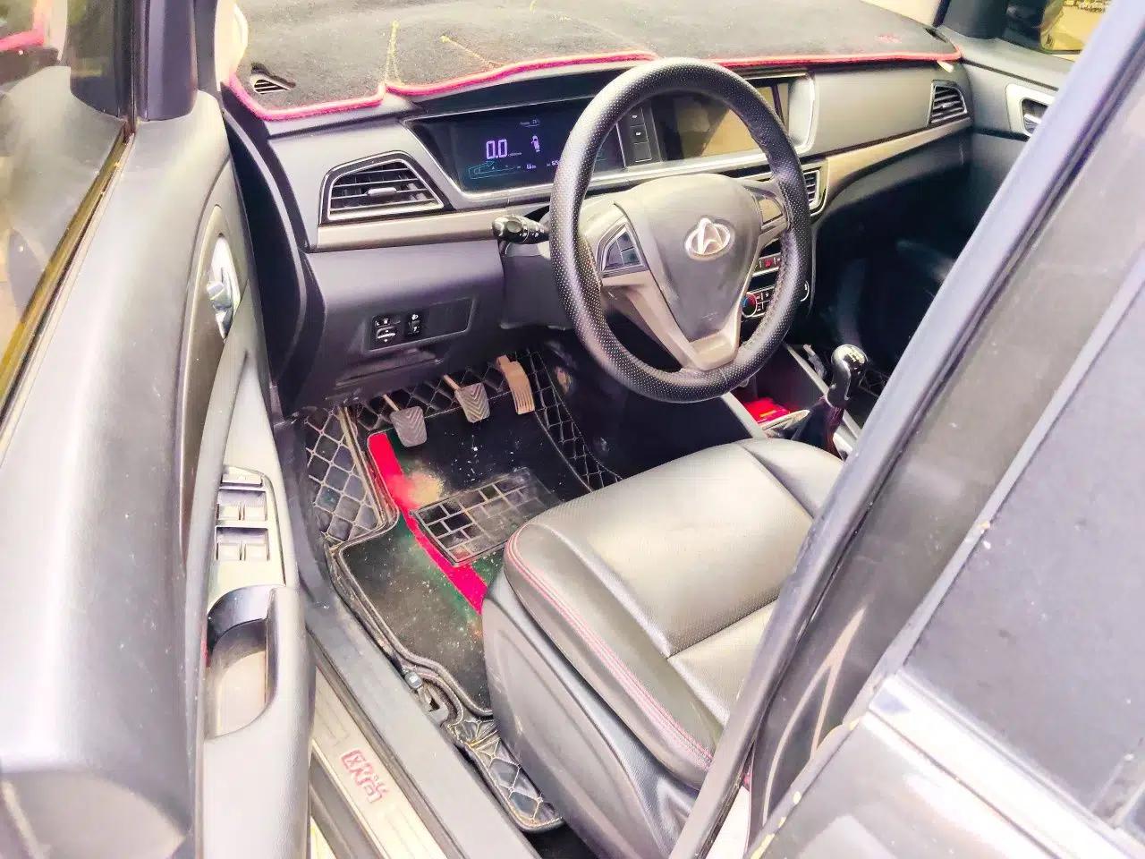 CHANGAN KAICHENG Oushang A600 2016 1.5L Manual Elite 7-Seater — миниатюра 16