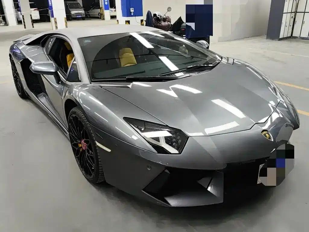2014 Aventador LP 700-4 Start-Stop Edition — миниатюра 2