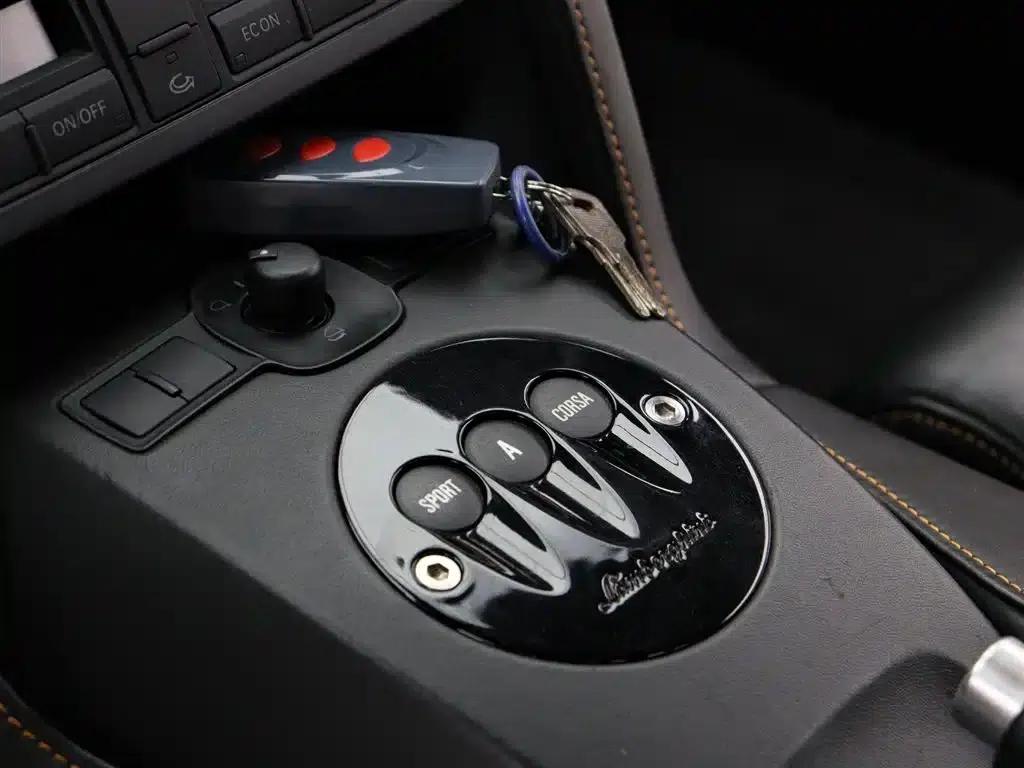 2011 Gallardo LP 560-4 Bicolore — миниатюра 7