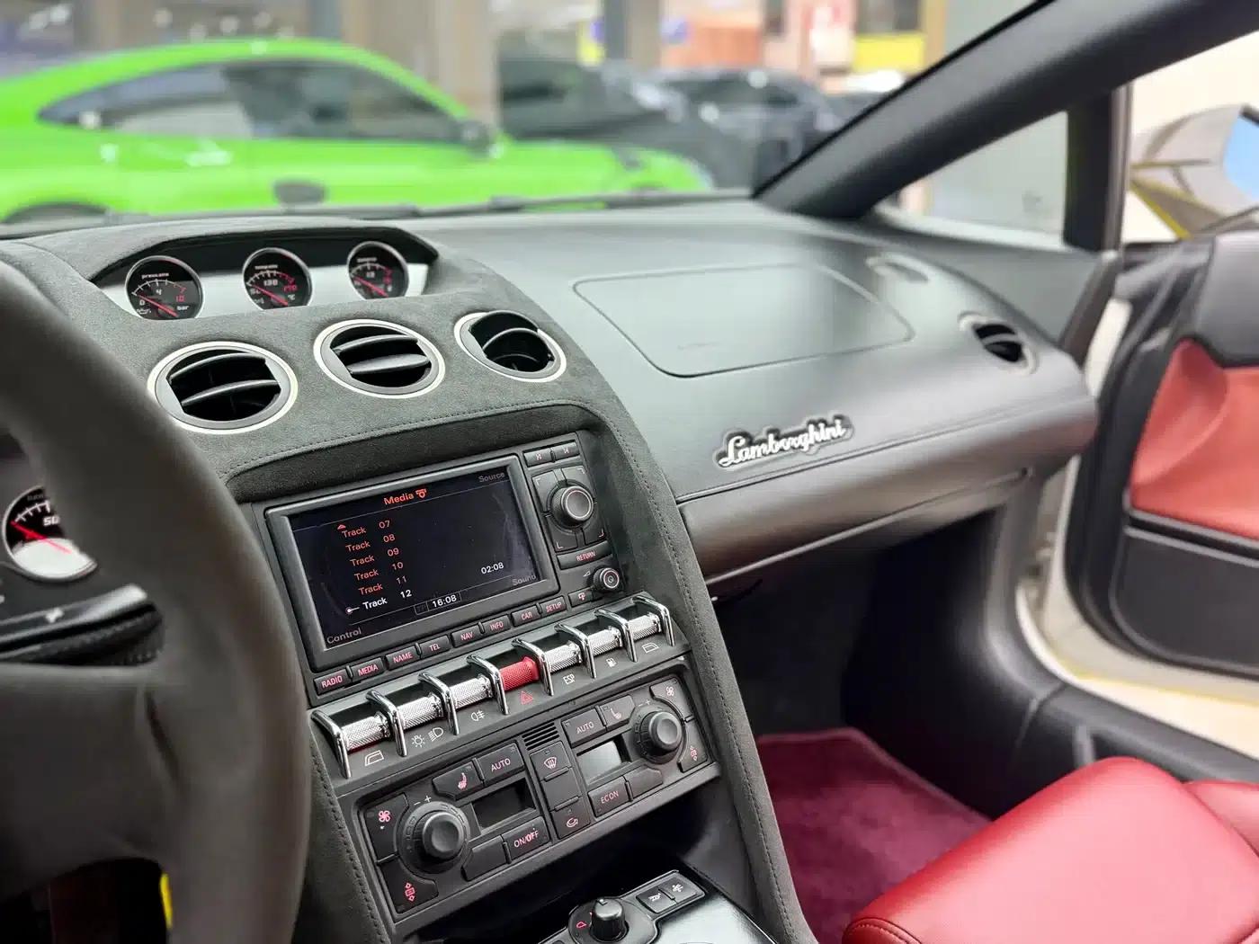 2010 Gallardo LP 550-2 Standard Edition — миниатюра 12