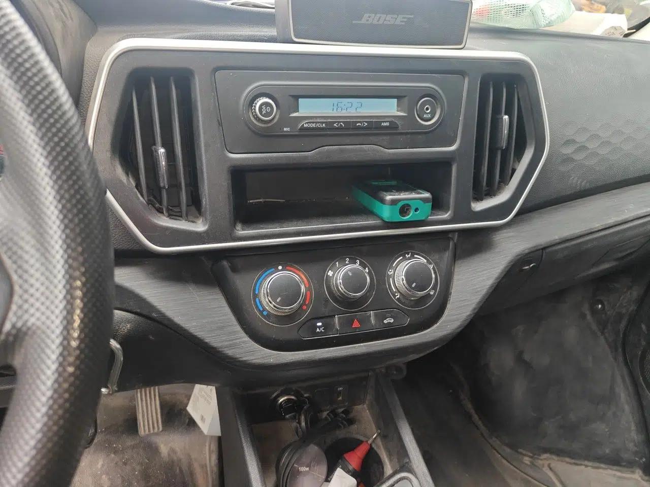 CHANGAN KAICHENG Ruixing EM60 2025 Passenger Version Comfort Edition 6 Seats 300 km Range Side-Hinged Doors — миниатюра 13