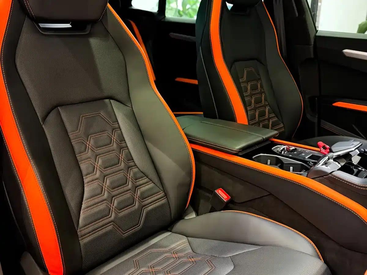 2026 Urus SE 4.0T Standard Edition — миниатюра 17