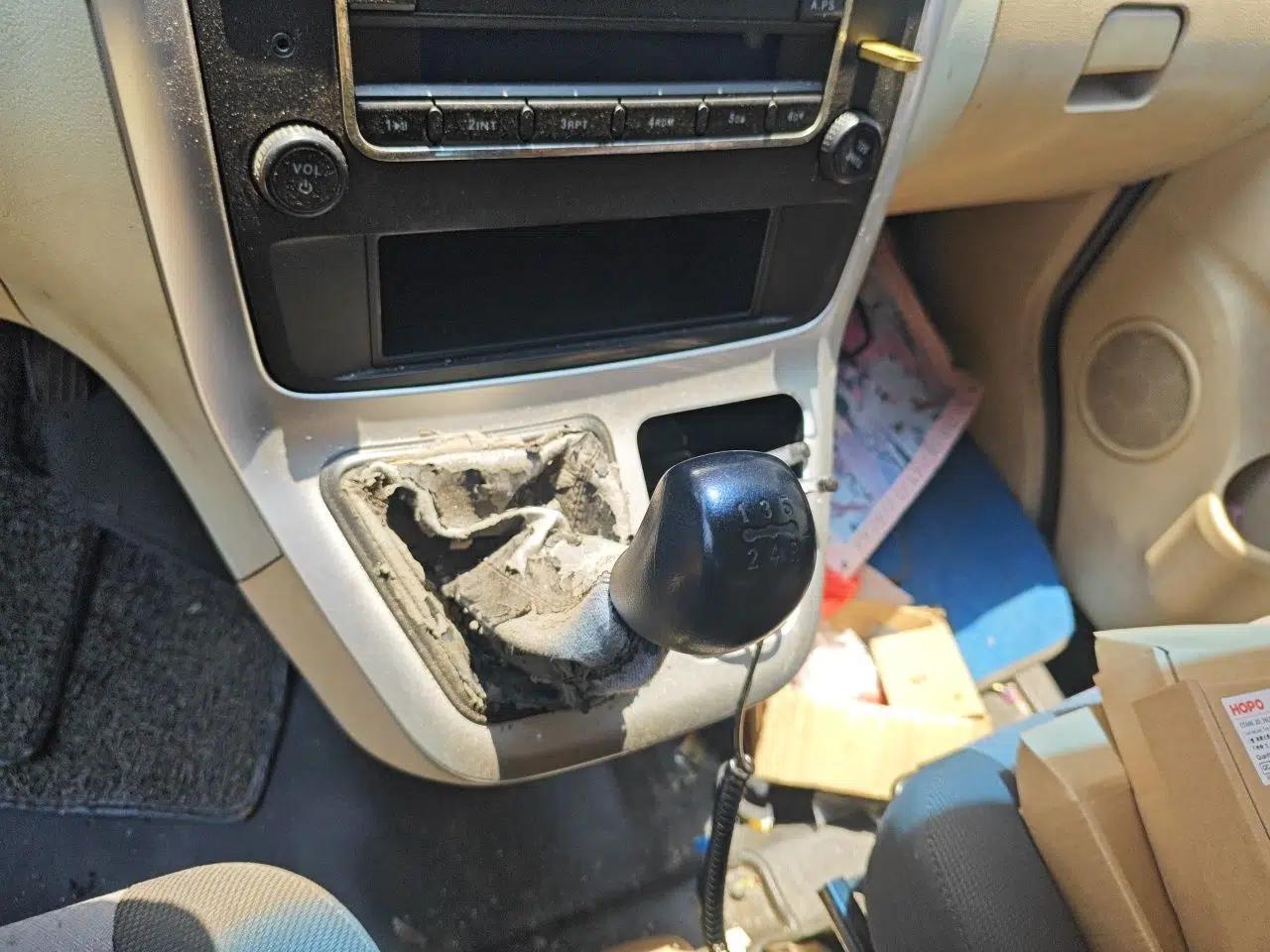 CHANGAN KAICHENG Ruixing M90 2018 2.0L Standard Edition Flat-Top Liftback 6-Seater 4G94S — миниатюра 14