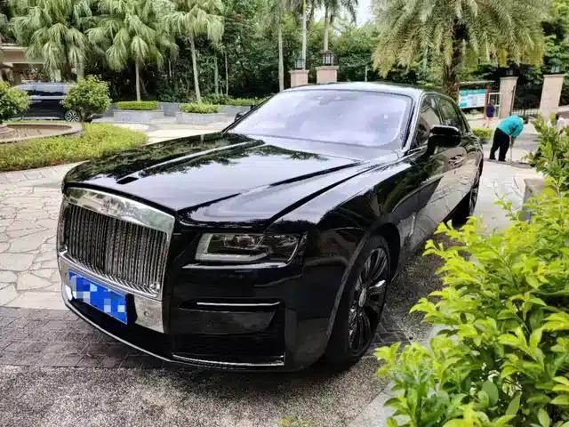 2021 Ghost 6.7T Long Wheelbase