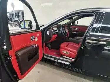 2018 Ghost 6.6T Long Wheelbase — миниатюра 5