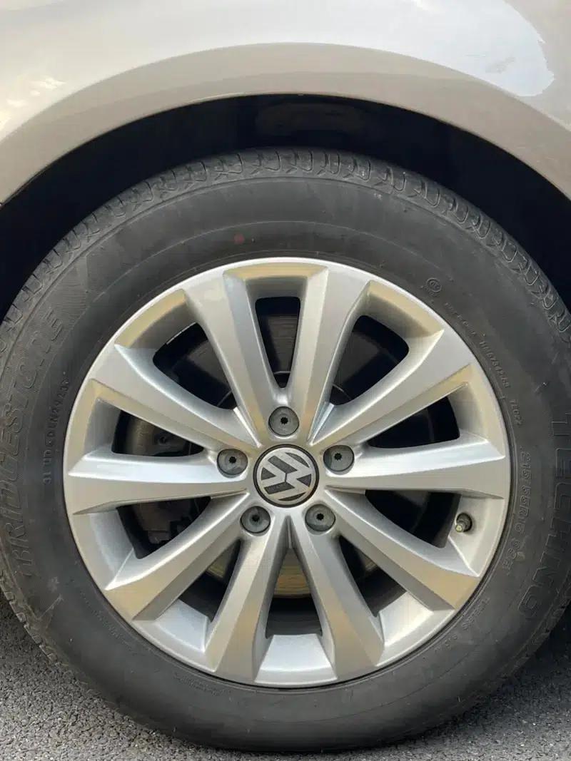 2013 Volkswagen Passat 1.8TSI Luxury — миниатюра 16