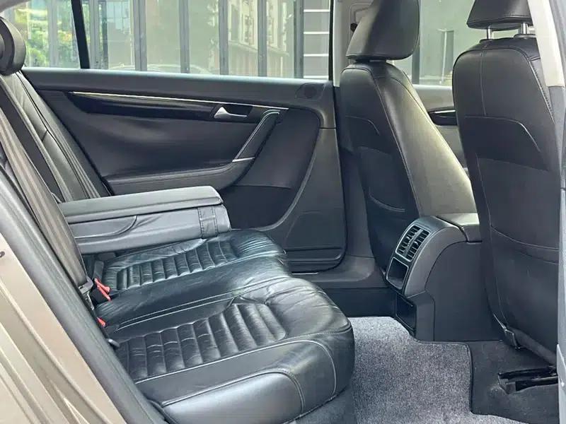 2013 Volkswagen Passat 1.8TSI Luxury — миниатюра 10