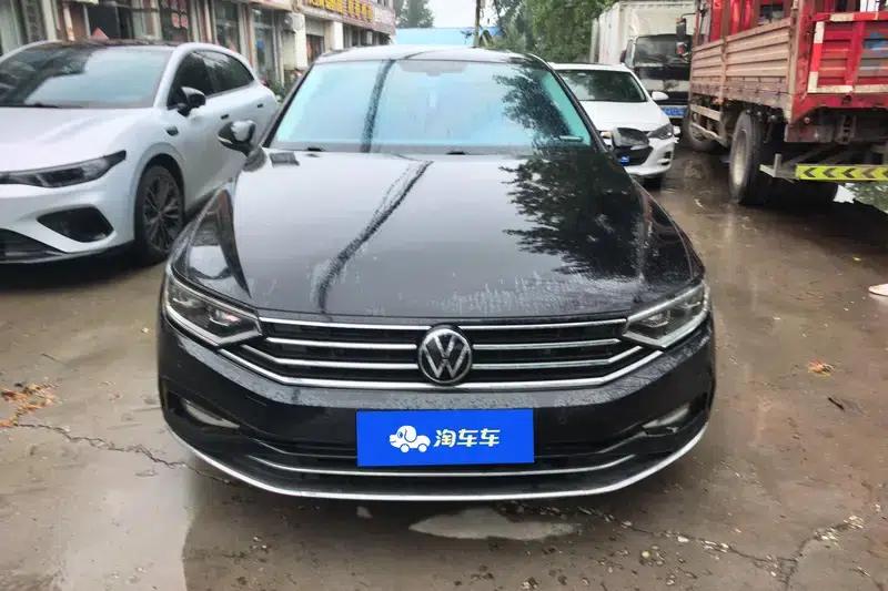 2020 Volkswagen Passat 330TSI DSG Leading Edition — миниатюра 2
