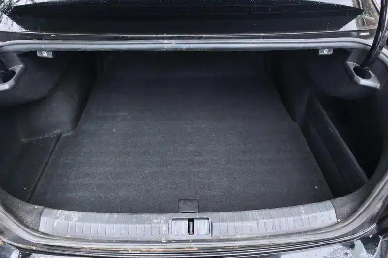 2020 Volkswagen Passat 330TSI DSG Leading Edition — миниатюра 17