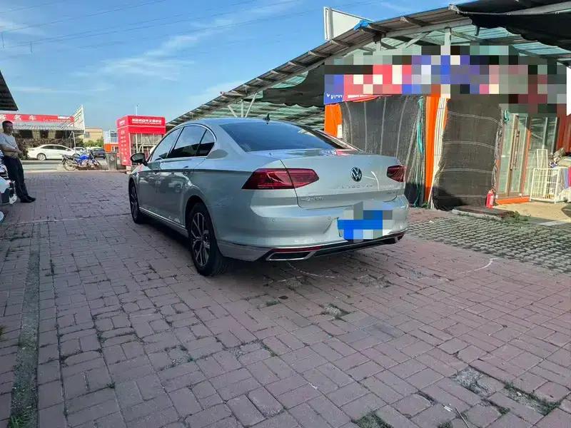 Volkswagen Passat 2021 330TSI DSG 30th Anniversary Edition — миниатюра 4