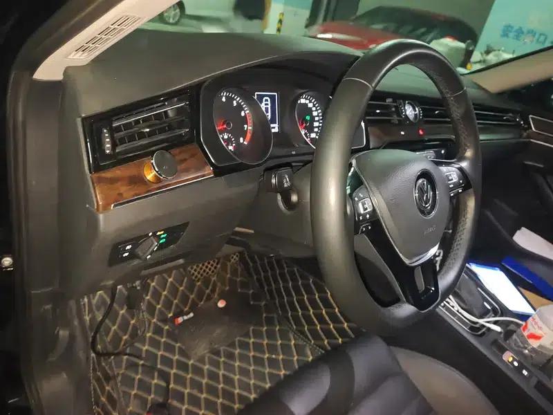 2019 Volkswagen Magotan 330TSI DSG Luxury Edition (China VI Emission Standard) — миниатюра 13