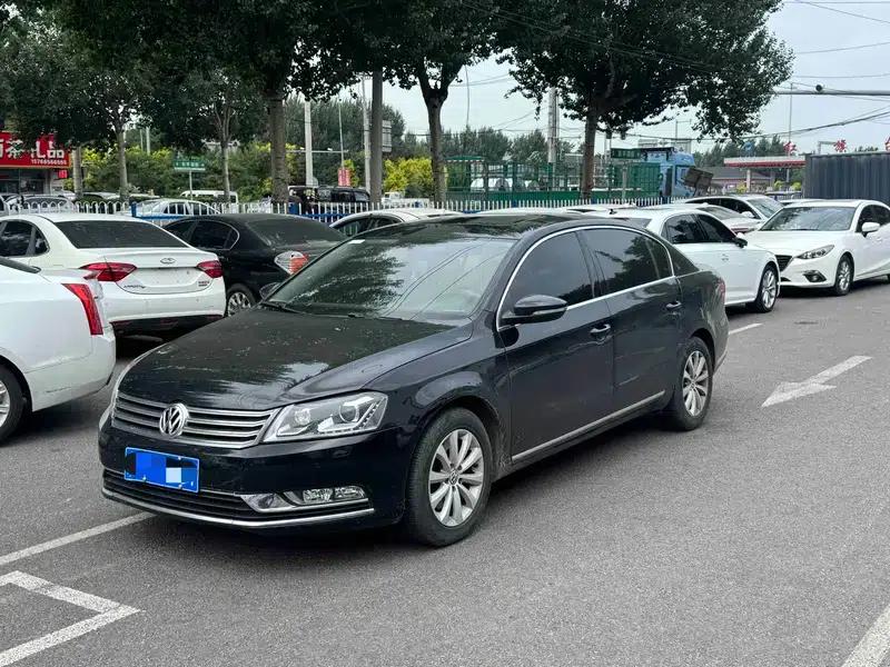 2015 Volkswagen Passat 1.8TSI Luxury — миниатюра 1