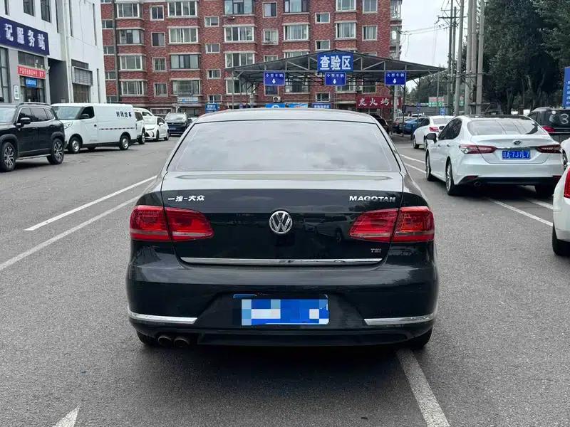 2015 Volkswagen Passat 1.8TSI Luxury — миниатюра 5
