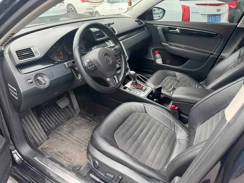 2015 Volkswagen Passat 1.8TSI Luxury — миниатюра 8