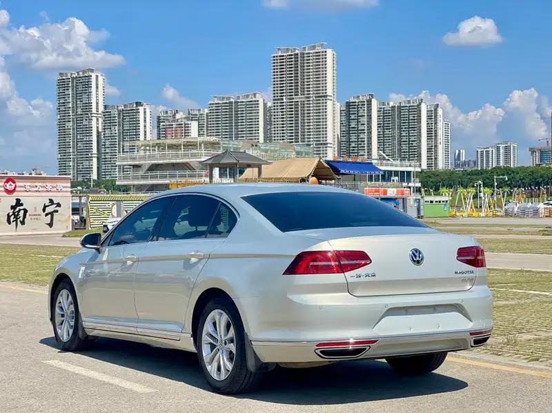 2018 Volkswagen Magotan 330TSI DSG Luxury — миниатюра 4