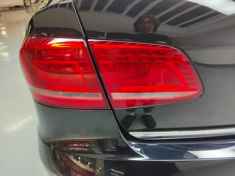 2013 Volkswagen Passat 1.8TSI Leading Edition — миниатюра 16