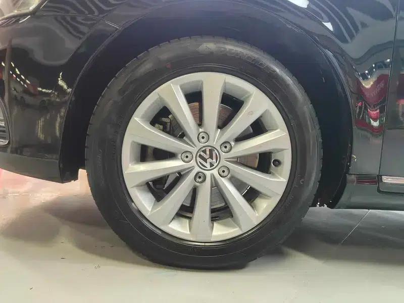 2013 Volkswagen Passat 1.8TSI Leading Edition — миниатюра 19
