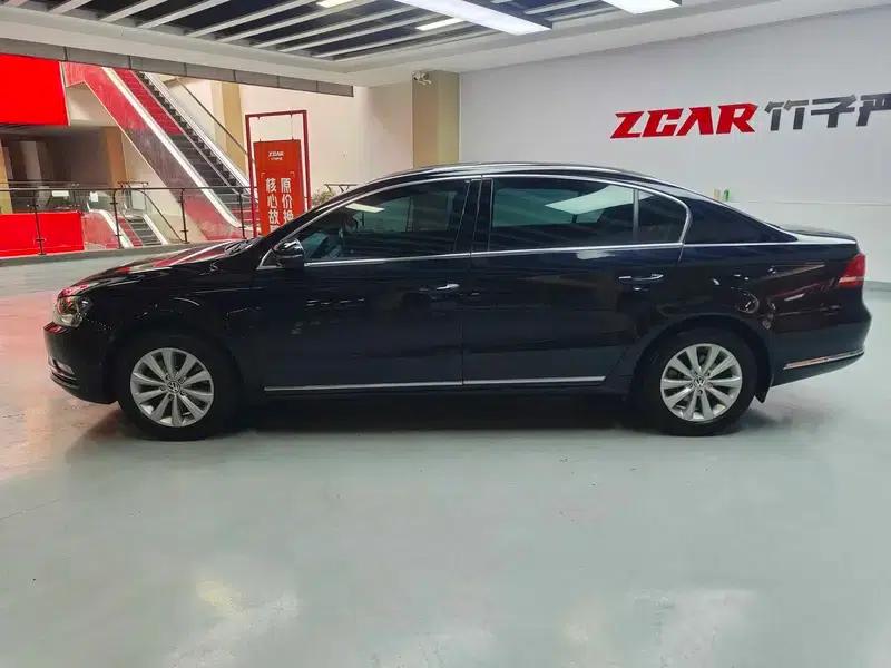 2013 Volkswagen Passat 1.8TSI Leading Edition — миниатюра 4