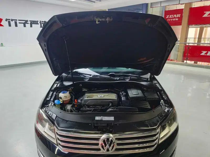2013 Volkswagen Passat 1.8TSI Leading Edition — миниатюра 10