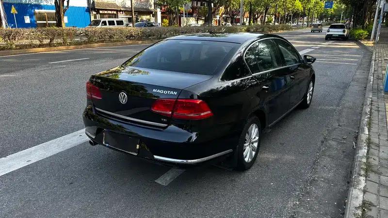 2013 Volkswagen Passat 1.4TSI Luxury — миниатюра 6
