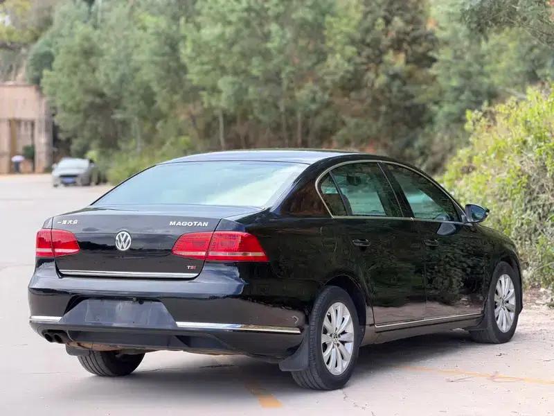 2013 Volkswagen Passat 1.8TSI Leading Edition — миниатюра 6