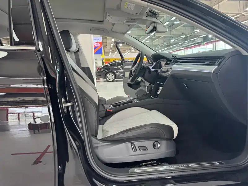 2024 Volkswagen Magotan 330TSI DSG Luxury Edition (2 Million Units Limited Edition) — миниатюра 23