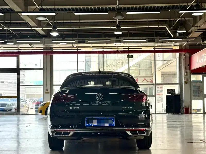 2024 Volkswagen Magotan 330TSI DSG Luxury Edition (2 Million Units Limited Edition) — миниатюра 6