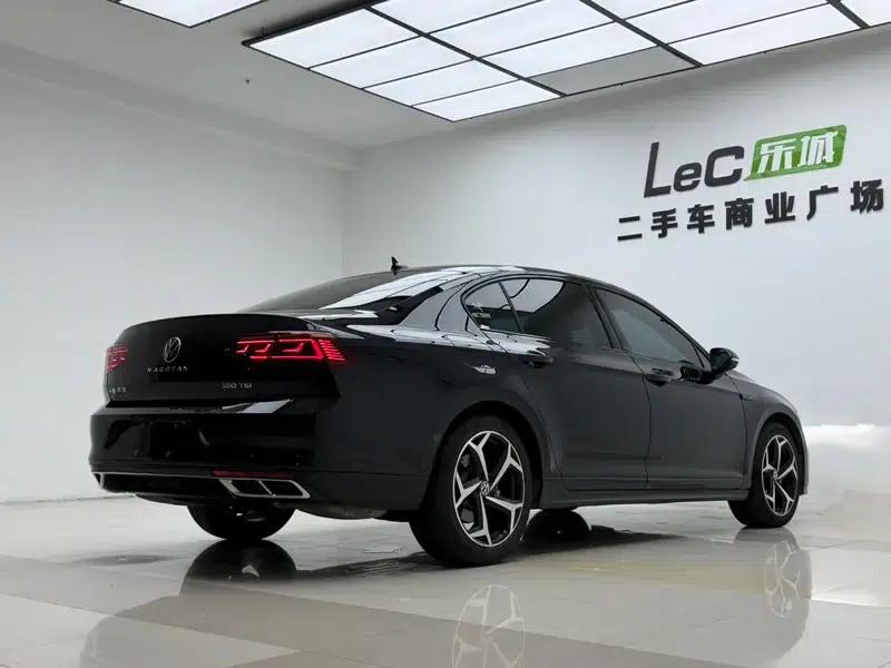 Volkswagen Magotan 2023 2 Millionth Unit Commemorative Edition 380TSI DSG Flagship Model — миниатюра 7