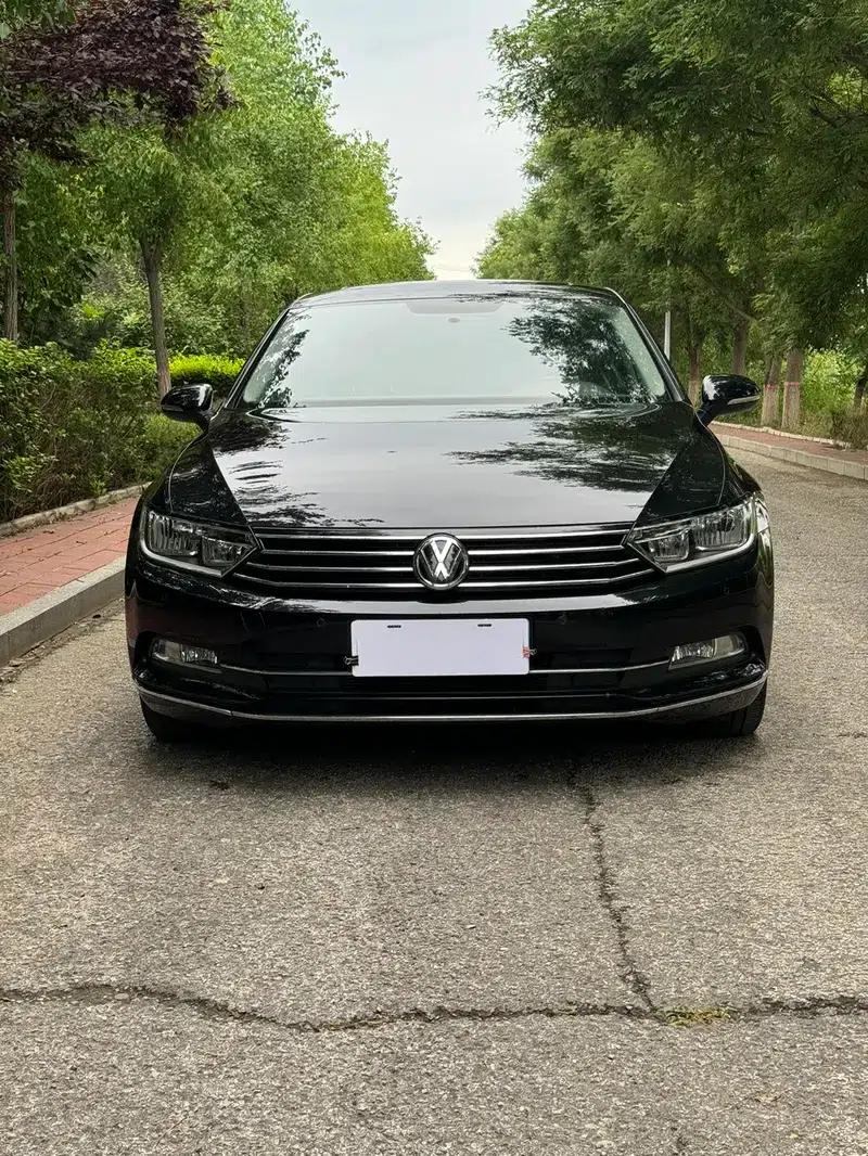 2018 Volkswagen Passat 330TSI DSG Leading Edition — миниатюра 2