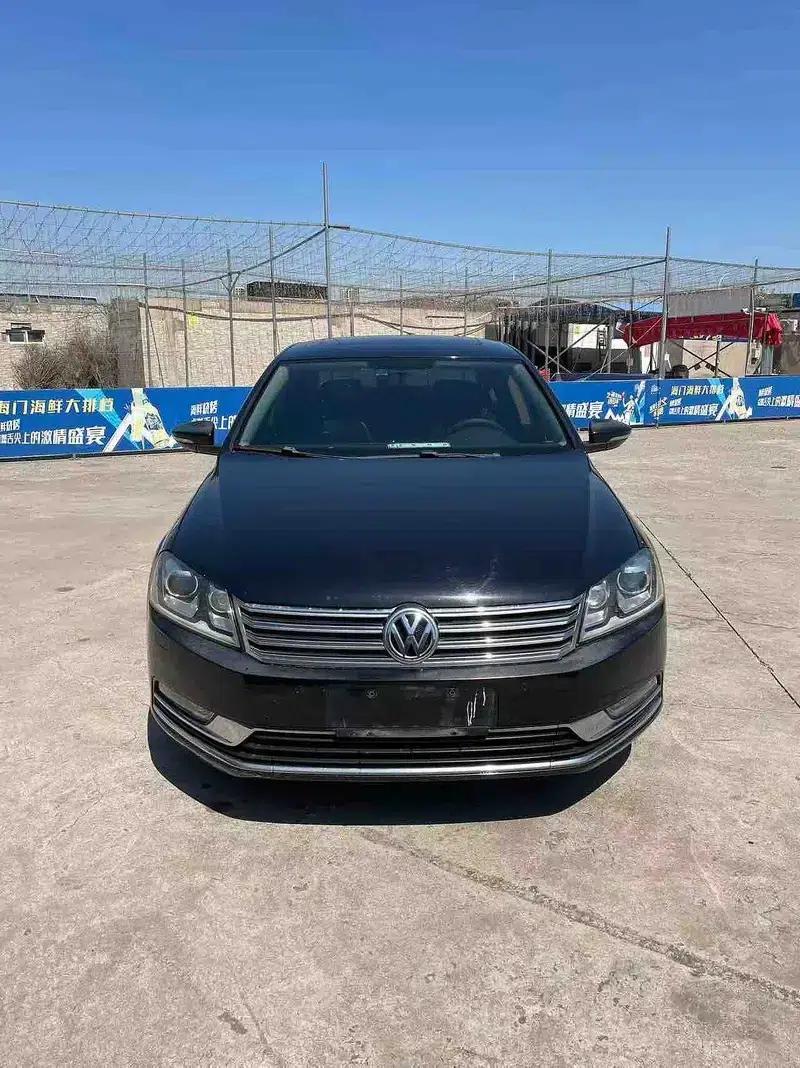 2015 Volkswagen Passat 1.8TSI Leading Edition — миниатюра 2