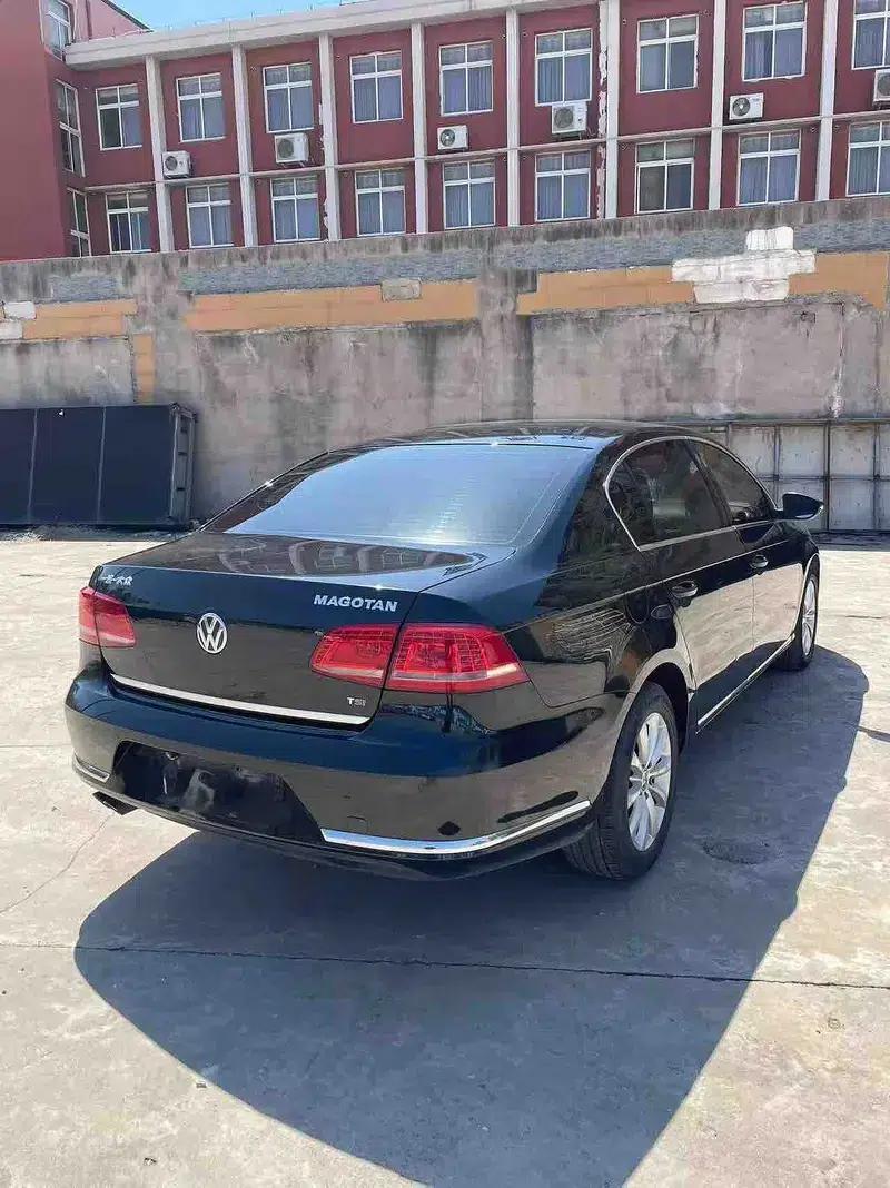 2015 Volkswagen Passat 1.8TSI Leading Edition — миниатюра 6