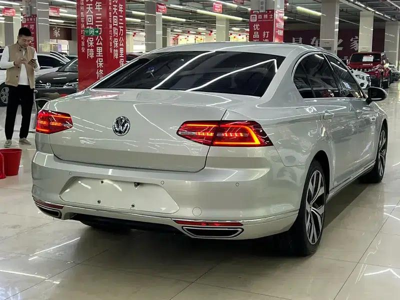 2018 Volkswagen Magotan 330TSI DSG Luxury — миниатюра 6