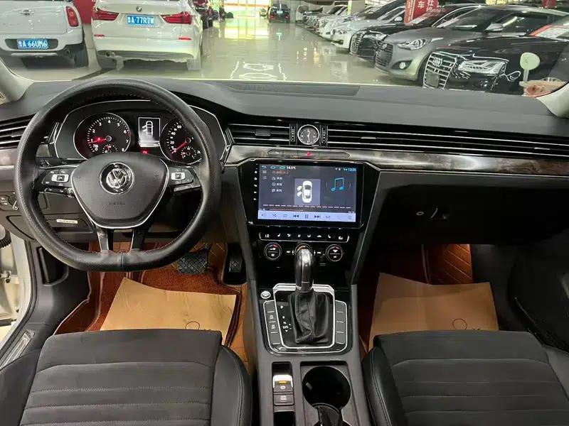 2018 Volkswagen Magotan 330TSI DSG Luxury — миниатюра 9