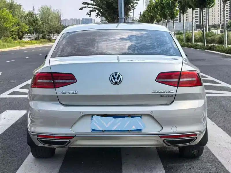 2018 Volkswagen Magotan 330TSI DSG Luxury — миниатюра 5