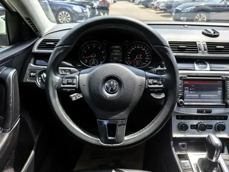 2012 Volkswagen Passat 1.8TSI Comfort — миниатюра 12