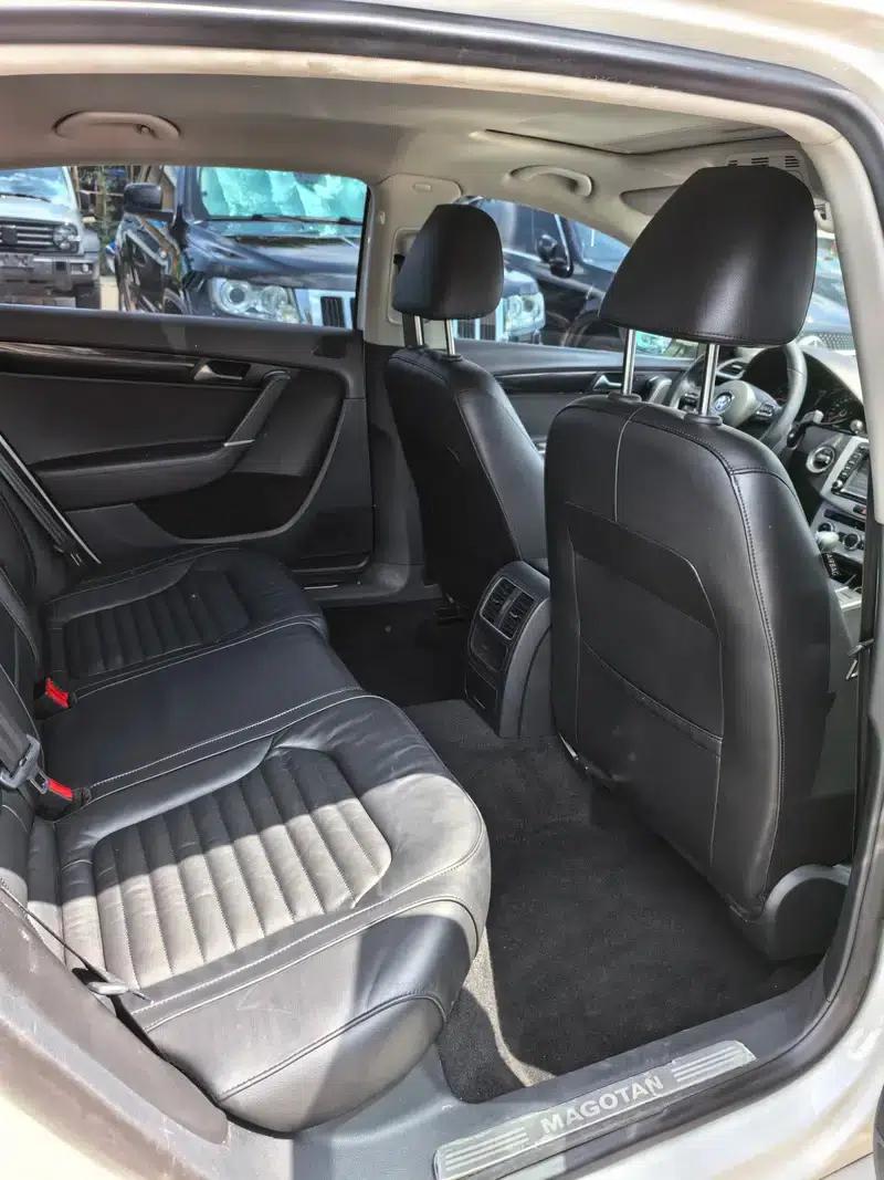 2012 Volkswagen Passat 1.8TSI Comfort — миниатюра 14
