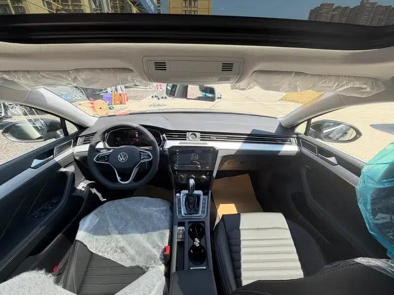 2025 Volkswagen Passat 280TSI DSG Comfort Edition — миниатюра 12
