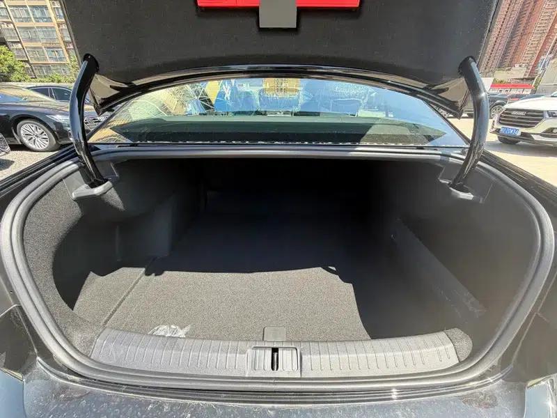 2025 Volkswagen Passat 280TSI DSG Comfort Edition — миниатюра 18