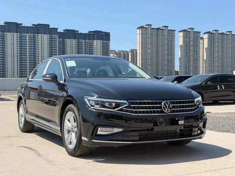 2025 Volkswagen Passat 280TSI DSG Comfort Edition — миниатюра 3