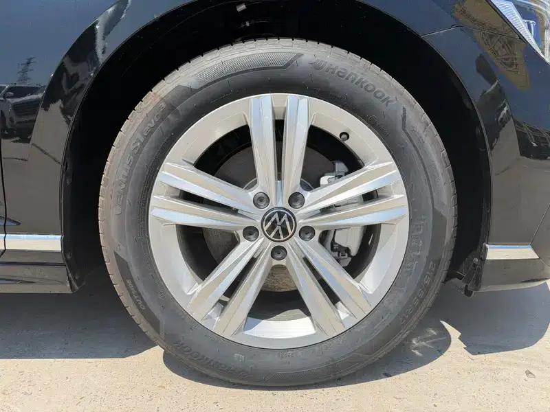 2025 Volkswagen Passat 280TSI DSG Comfort Edition — миниатюра 8