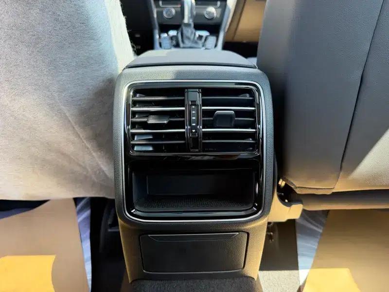 2025 Volkswagen Passat 280TSI DSG Comfort Edition — миниатюра 10