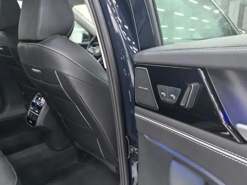 2024 Volkswagen Passat 380TSI Supreme Edition — миниатюра 17