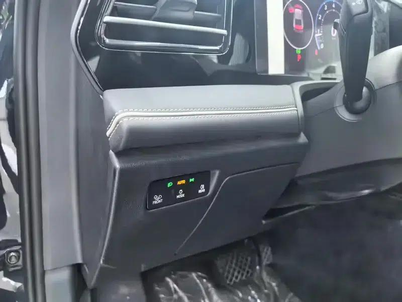 2024 Volkswagen Passat 380TSI Supreme Edition — миниатюра 25