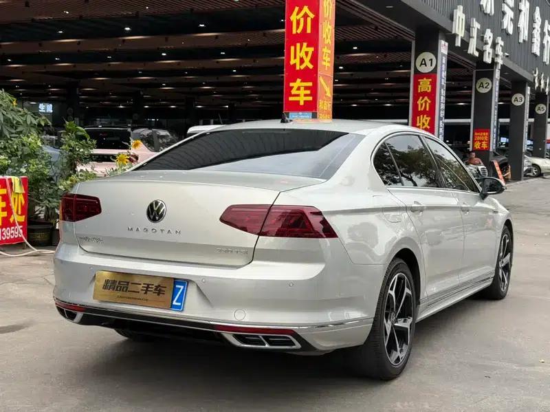 2024 Volkswagen Magotan 330TSI DSG Luxury Edition (2 Million Units Limited Edition) — миниатюра 6